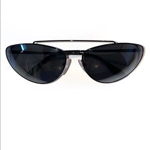Prada Cat Eye Black Occiali Da Sole Sunglasses